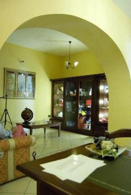 Tavernola - Locanda Di Campagna Battipaglia Ngoại thất bức ảnh