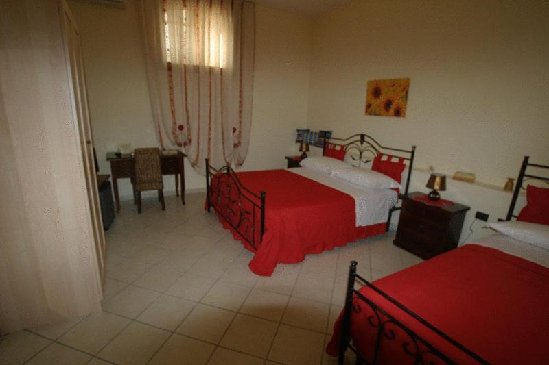 Tavernola - Locanda Di Campagna Battipaglia Ngoại thất bức ảnh