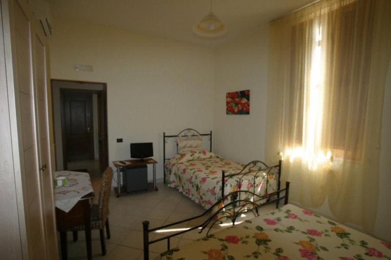 Tavernola - Locanda Di Campagna Battipaglia Ngoại thất bức ảnh